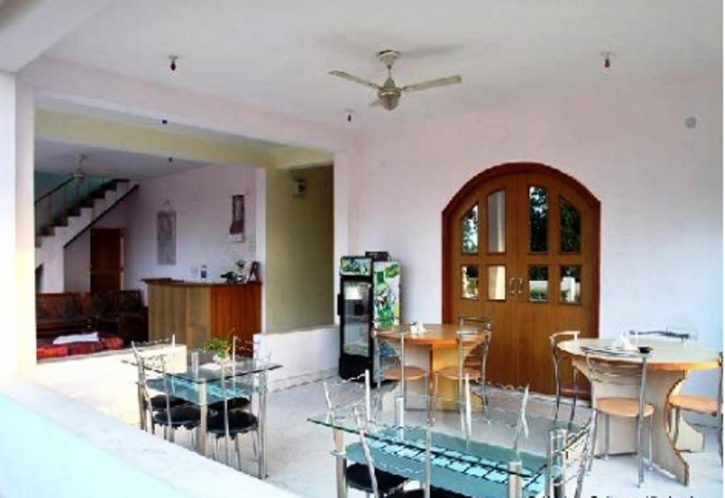 Hotel Krishna Cottage Khajurāho Exterior foto
