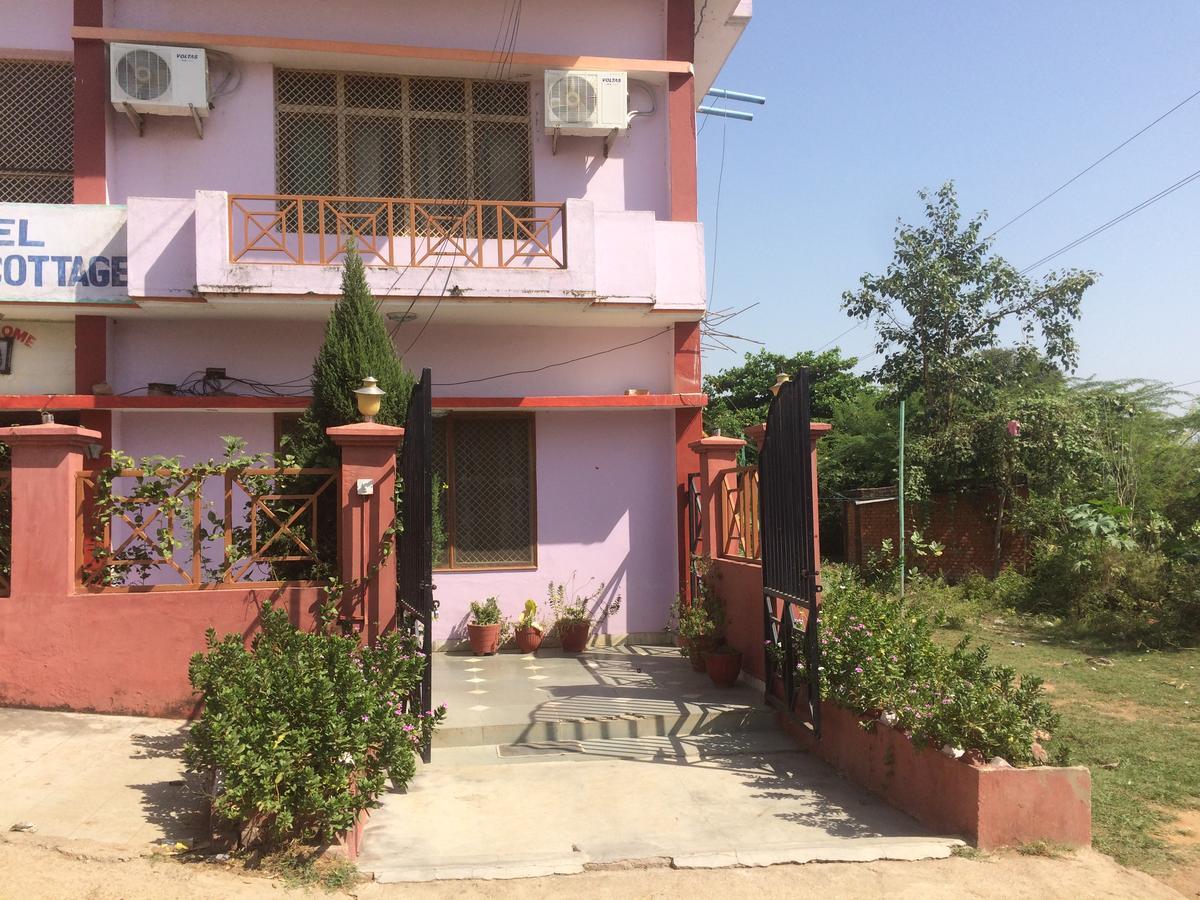 Hotel Krishna Cottage Khajurāho Exterior foto